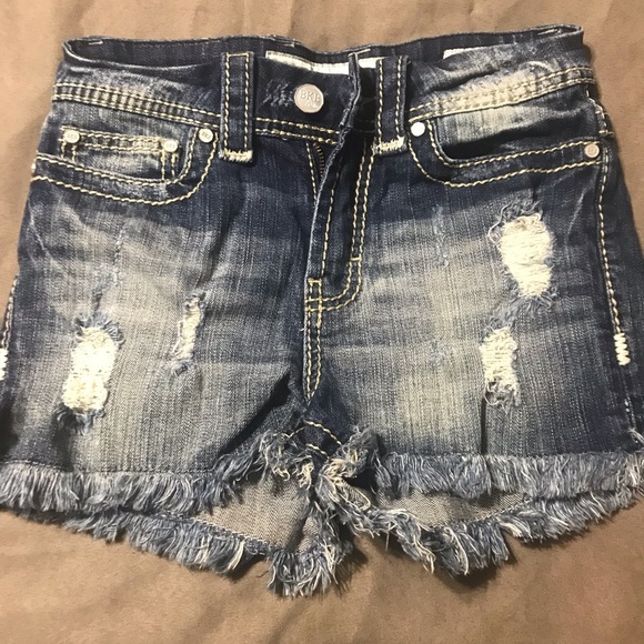 BKE Stella shorts 25 - Picture 2 of 3